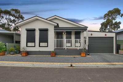 /international/au/82-49-peake-terrace-waikerie-sa-151115276/