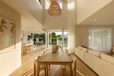 /international/au/11-paluma-street-sunrise-beach-qld-148376760/
