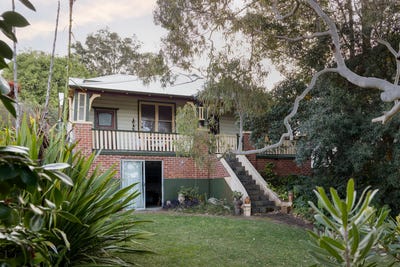 /international/au/114-curry-street-merewether-nsw-152464748/