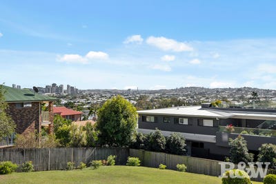 /international/au/2-43-forbes-street-hawthorne-qld-148541928/
