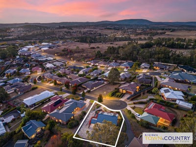 /international/au/4-amber-close-armidale-nsw-151264560/