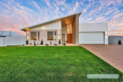 /international/au/21-lugano-street-ashfield-qld-151417968/