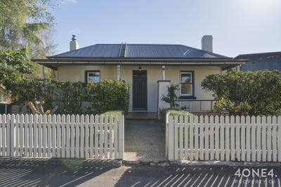 /international/au/447-macquarie-street-south-hobart-tas-151057504/