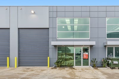 /international/au/12-spark-circuit-pakenham-vic-505095564/