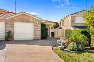 /international/au/62a-midin-close-glenmore-park-nsw-151276648/