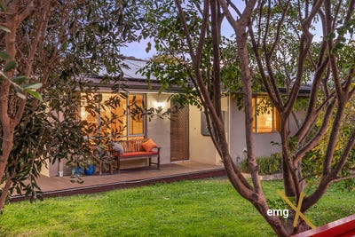 /international/au/27-samson-street-fremantle-wa-148447808/