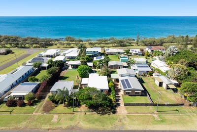 /international/au/67-bathurst-street-elliott-heads-qld-151302344/