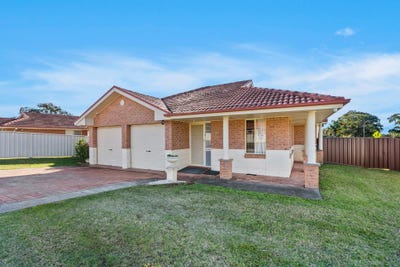 /international/au/42-vendetta-street-nowra-nsw-151380152/