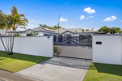 /international/au/16-gannet-street-burleigh-waters-qld-151195292/