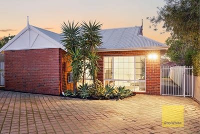 /international/au/124a-hubert-street-east-victoria-park-wa-148490616/