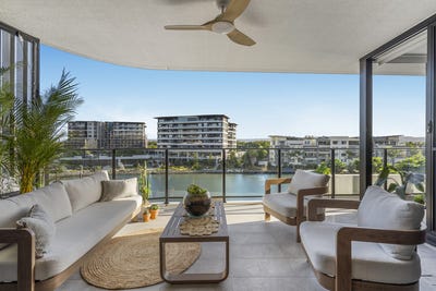 /international/au/1407-10-sickle-avenue-hope-island-qld-151304944/