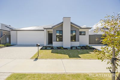 /international/au/13-ambient-way-eglinton-wa-152445520/