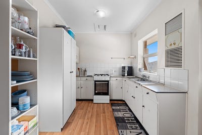 /international/au/6-4-birchmore-close-plympton-sa-151449180/