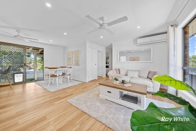 /international/au/11-carrock-street-alexandra-hills-qld-148689820/?lang=en
