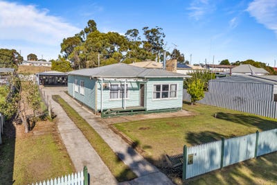 /international/au/18-mclellan-street-ararat-vic-151185336/