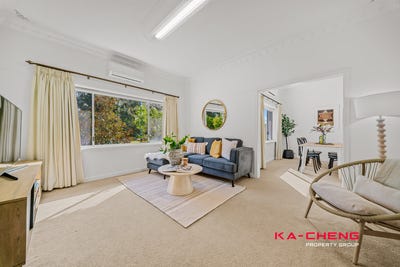 /international/au/94-brookdale-street-floreat-wa-151206084/