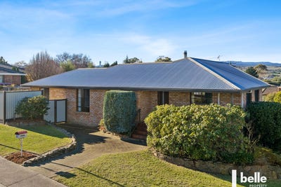 /international/au/2a-harrington-court-norwood-tas-151605340/