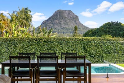 /international/au/32-summit-road-pomona-qld-151280656/