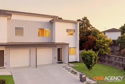 /international/au/5-73-sovereign-circuit-glenfield-nsw-152633668/