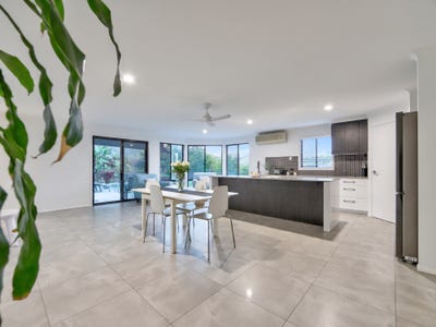 /international/au/38-sirec-way-burleigh-heads-qld-151296548/