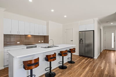 /international/au/9-farrall-court-mansfield-vic-150959044/