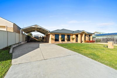 /international/au/39-cedarwood-drive-maffra-vic-148382948/