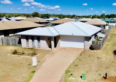 /international/au/7-jacquelyn-court-oakey-qld-150847204/