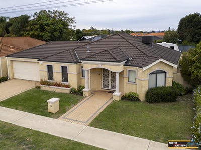 /international/au/64-scott-street-cloverdale-wa-151345392/