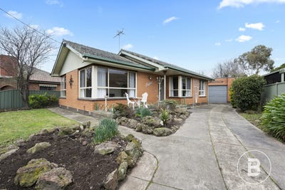 /international/au/1178-norman-street-wendouree-vic-151526300/