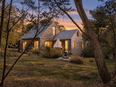 /international/au/17-19-elizabeth-avenue-uralla-nsw-152599760/