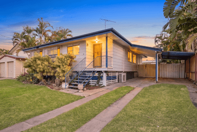 /international/au/11-lederhose-street-moura-qld-152430600/