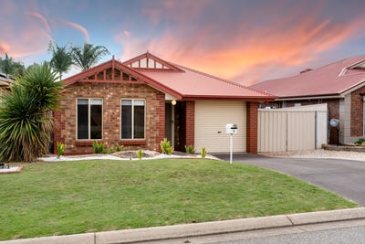 /international/au/6-chestnut-grove-blakeview-sa-151485056/