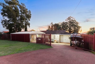 /international/au/61-harrison-road-mount-richon-wa-148729336/?lang=pt