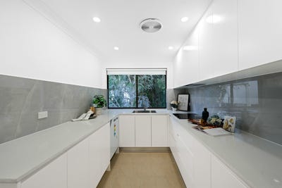 /international/au/23-13-carlingford-road-epping-nsw-151043876/