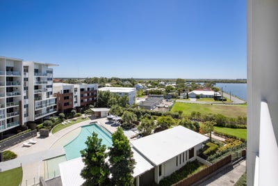 /international/au/132-93-sheehan-avenue-hope-island-qld-151027924/
