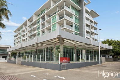 /international/au/303-1-2-tarni-court-new-port-sa-152687080/