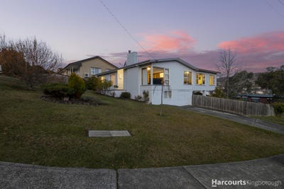 /international/au/1-monash-avenue-lenah-valley-tas-148274692/