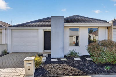 /international/au/99c-tangadee-road-golden-bay-wa-151053484/