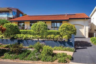 /international/au/6-dudley-crescent-marino-sa-152541684/