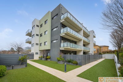 /international/au/24-9-stornaway-road-queanbeyan-nsw-151600044/