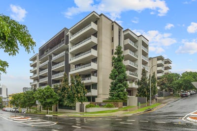 /international/au/2317-52-crosby-road-albion-qld-151242520/