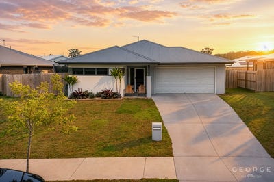 /international/au/12-revelation-road-southside-qld-151433740/