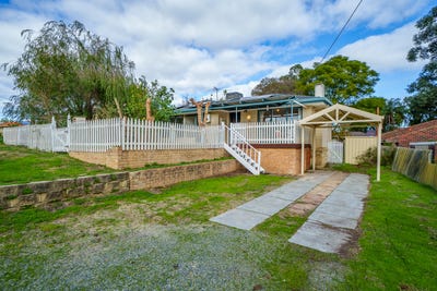 /international/au/10-papercap-street-gosnells-wa-148480312/