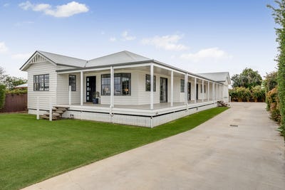/international/au/181-nelson-street-kearneys-spring-qld-152639380/