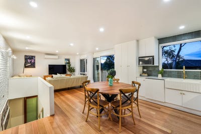 /international/au/531-churchill-avenue-sandy-bay-tas-150683288/