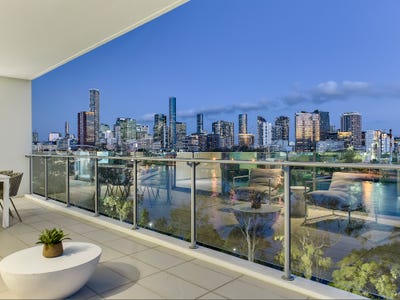 /international/au/32-205-coronation-drive-milton-qld-152512120/