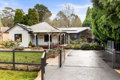 /international/au/3-spencer-street-leura-nsw-152480112/