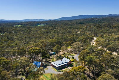 /international/au/257-blakeley-road-castlemaine-vic-152478720/