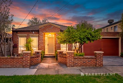 /international/au/14-aldrin-drive-mount-waverley-vic-151317232/