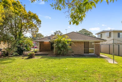 /international/au/59-porter-street-redcliffe-qld-151978036/